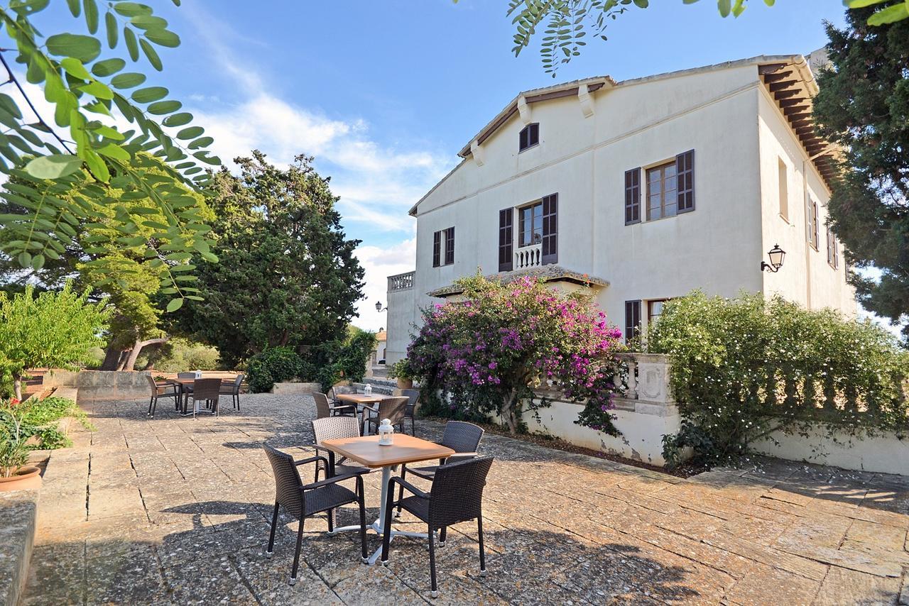 Son Granada Ferienhaus